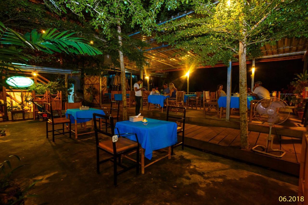 The Aristo Beach By Holy Cow 212 Phuket Zewnętrze zdjęcie