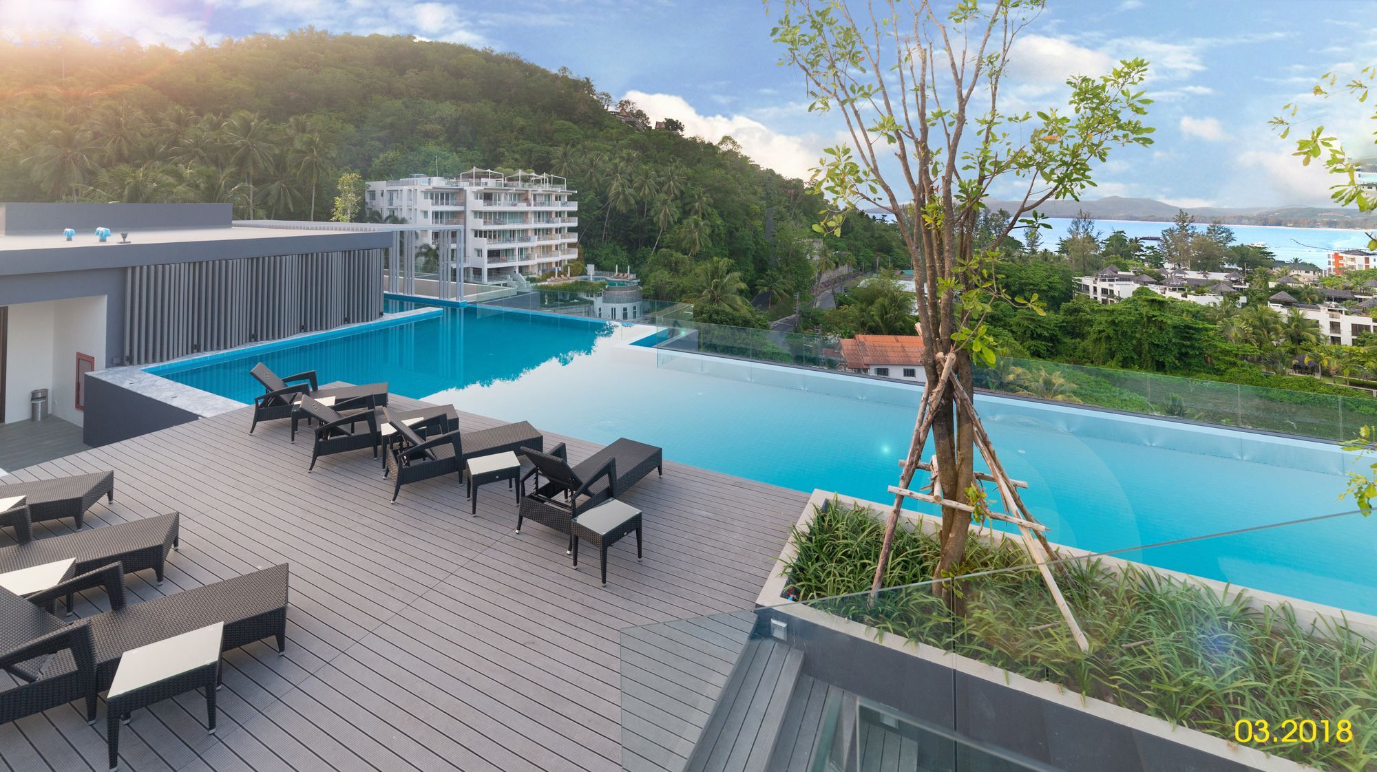 The Aristo Beach By Holy Cow 212 Phuket Zewnętrze zdjęcie